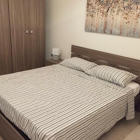 Onax Rooms Каляри Екстериор снимка