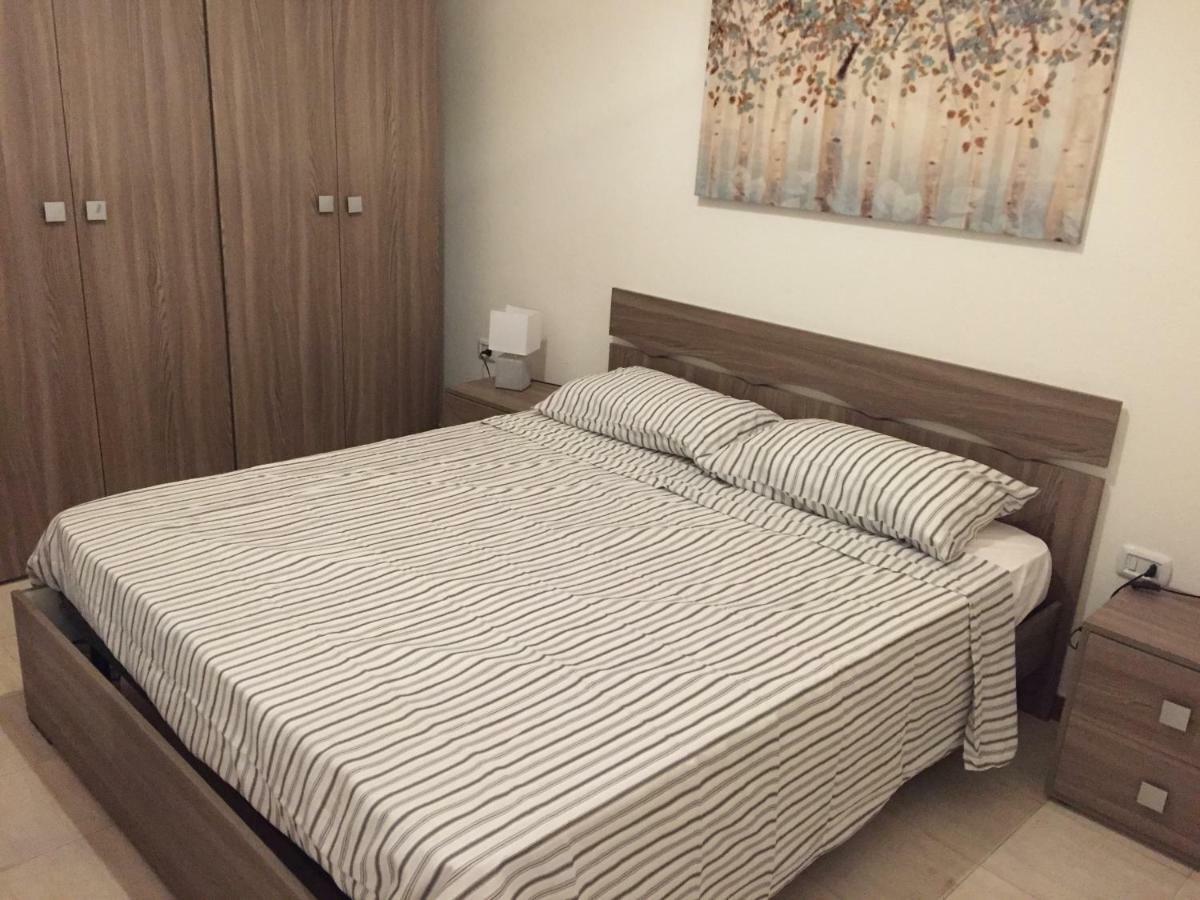 Onax Rooms Каляри Екстериор снимка