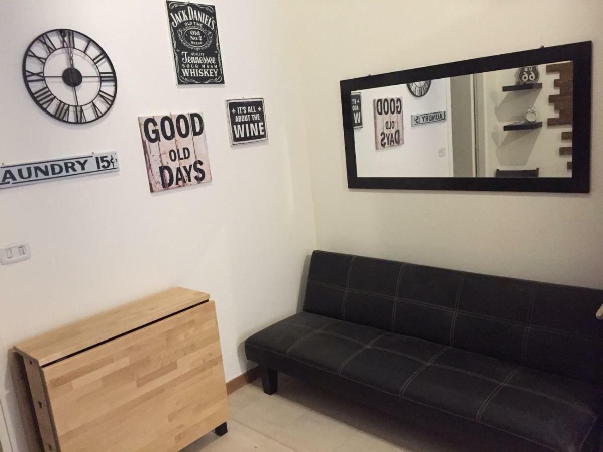 Onax Rooms Каляри Екстериор снимка